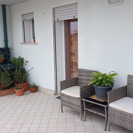 Armareaoverseassuites Фьюмичино Экстерьер фото